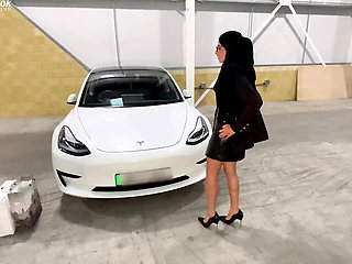 Hot Young Arab Wife Gets Fucked Hard in Car Park Blowjob and Facial