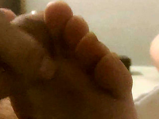 Friend Allowed Me to Fuck Her Feet While She's Playing