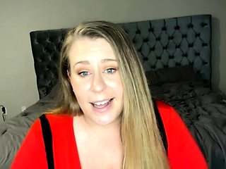 Amateur Big Boobs jerks Big Dick