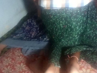 18 YEARS BEAUTIFUL INDIAN VILLAGE WIFE FUCK AT MIDNIGHT