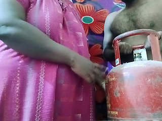 Tamil beautiful wife having sex with neighbor who supplies gas cylinder clear tamil audio 100%