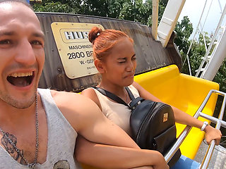 Bubble bootie Thai girlfriend sex at home