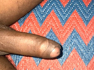 18 year Old Guy Big Dick With 100 gm Cum .So delicious Juicy Tasty for women . Very Tasty .Come and taste the Big Dick