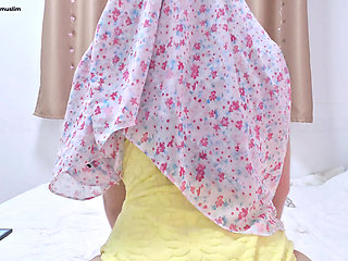 POV: a Malaysian Hijabi Girl Feeling Sexy in Yellow Bodysuit Showing off Her Body and Big Ass
