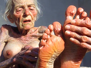Granny Foot Oil Play - Self Massage Makes Her Horny and Dripping