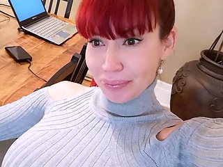 Natural redhead with real big boobs Scarlette masturbates