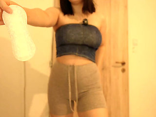 Wearing a Maxi Pad, I'm Masturbating and Showing off My Big, Sexy Ass in Leggings.