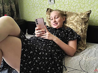 Helping My Stepsister Stretch Her Anus for Date Night - Amateur Anal Creampie