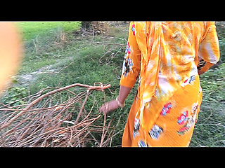 Once Again the Brother-in-law Fucked the New Sister-in-law in the Mustard Field.outdoor Sex