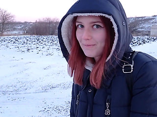 Outdoor sex in winter - Guy fuck me hard
