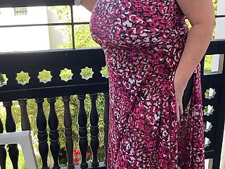 Aunty Sandra in a Stunning Girdle