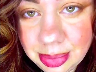 Cute amateur brunette naughty in solo jerking show on camera