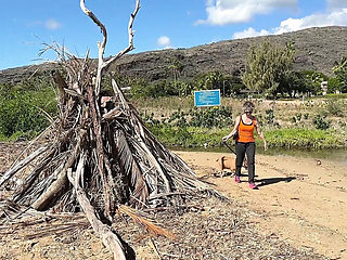 Mature British MILF gets naughty outdoors at Paiko Fishpond in East Oahu, Hawaii