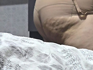 Step mom naked like a bitch in front of Indian step son dick