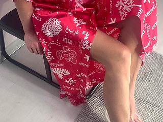 Beautiful Legs Are Peeing Into a Salad Bowl