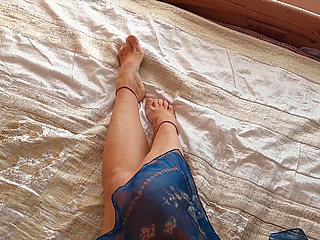 Beautiful mature legs posing and blowjob facial