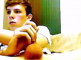 Big Dick Twink Masturbates on Webcam