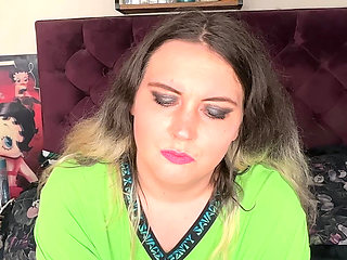 Smoking BBW Cuckolds Cock Sucker