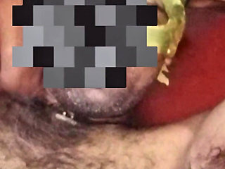 Sri Lankan Wife Squiriting on Boy Friends Face