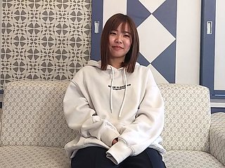 Scheduled to Be Uploaded in June! Completely Amateur! Rei-chan in Her First Shot