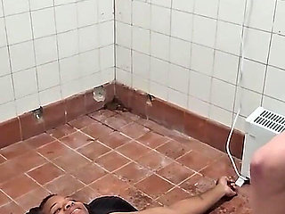 Dirty Toilet Piss Slut