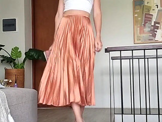 I like skirts like this