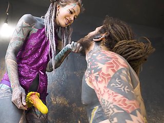 Alt dominatrix pegging tattooed worker
