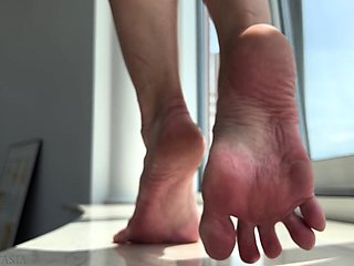 Maitresse Madelines solo foot fetish POV