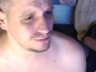 Chubby Girl Takes the Sex Machine While He Kisses Her Mouth