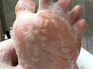 Foot Fetish in Shower