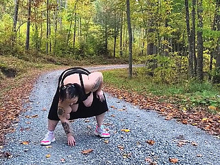 In the Country Road This Whore Squirts Out a Load