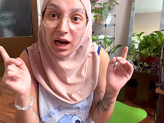 Yoga in Hijab Day 18