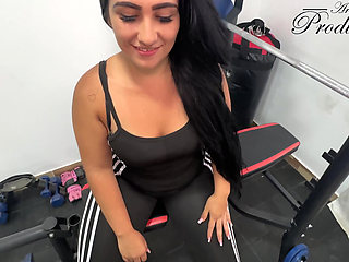 Gym Maintenance Guy Gets a Deepthroat Reward - Natural Beauty