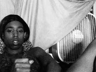 Black & White Vibrator Sesh