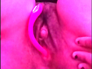 Rubbing my pussy until cum