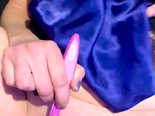 Rubbing My Little Pussy to Orgasm with Vibrating Toothbrush