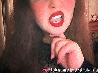 Vends-ta-culotte - A young North African girll gives you ten humiliating orders