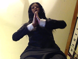 Nun Foot Stomping for Halloween