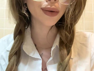 Adrianna Savu's school-girl cosplay is the best XXX!