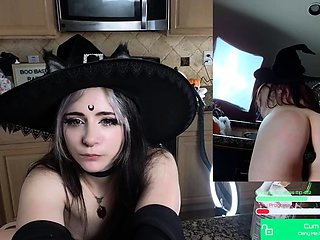 Romanian amateur webcam teen masturbate