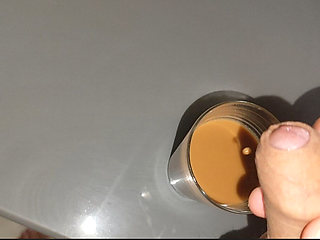Young Straight Guy Uses Hot New Method on His Dick.