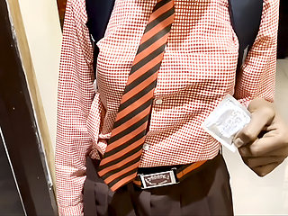 Indian Desi Cute College Girl Give Me Condom and Fucking in Hard Big Cock