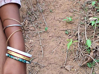 Indian Desi Wife Outdoor Sex Desi Village Aunty Outdoor Sex Desi Indian Wife Outdoor Sex
