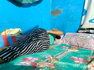 Desi hot sexy girl first time tight pussy fuck video Desi girlfriend xxx sex