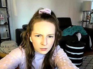 Live Recοrd Of Cαmgirl Reaching Her Tips Goal