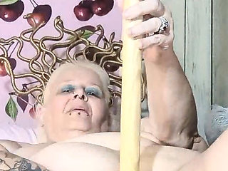 Medusa Horny and Fucks That Broom Stick