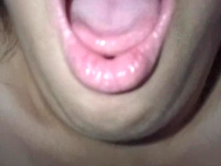 Wahraniya l9ahba dir l pipa tmout 3la zab