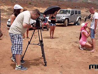 Hot Pornstar Actress Gives Blowjob & Takes Cumshot Outdoors