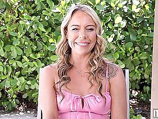 Blonde Hot Milf Squirts Hard When Fucked In The Ass By 2 Dicks Full