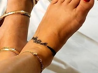 Amateur blondie solo anal masturbation